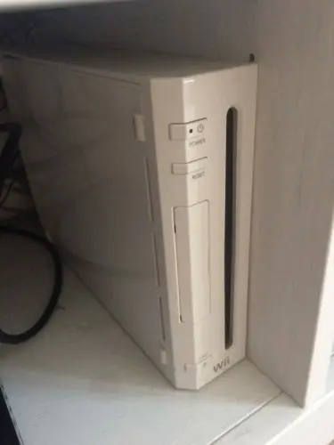 Urgent SVP : Wii + 17 jeux à Colombier