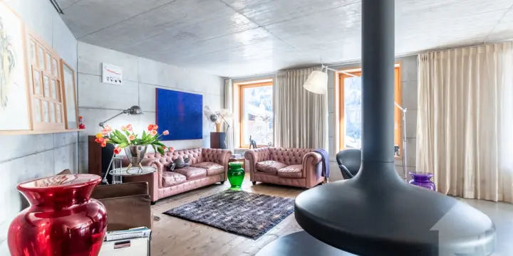 Magnifique chalet d'architecte au centre du village