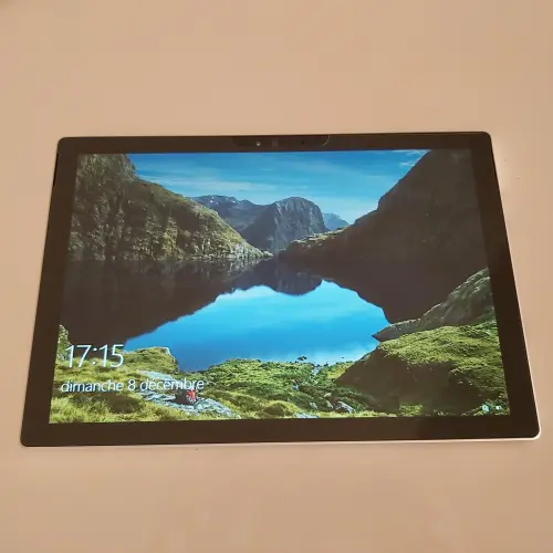 Tablette Microsoft Surface Pro 4 i5 128 Go SSD Windows 10 Pro à Genève