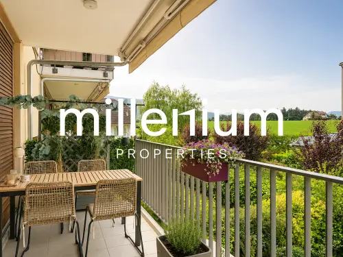 Magnifique appartement meublé de standing de 4 pièces avec terrasse à Gy