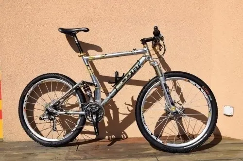  Superbe vtt Genius RC taille L à toulouse