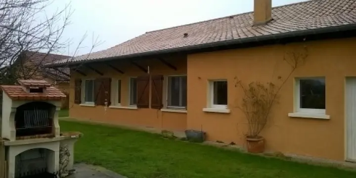 ancienne ferme avec cterrain