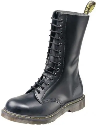 Dr Martens '1940' noires 14 trous T.38 à Pully