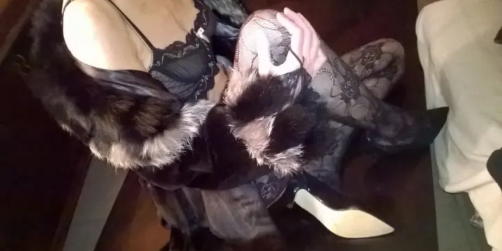 Une soirée avec un couple raffiné