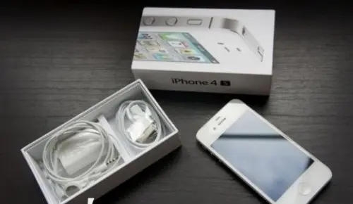 Iphone 4S blanc 64 Giga à Genève