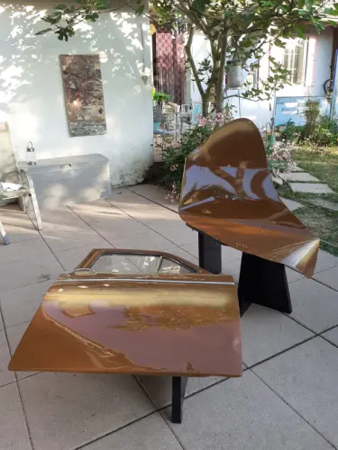 Table de salon portière de Renault Dauphine à Cudrefin