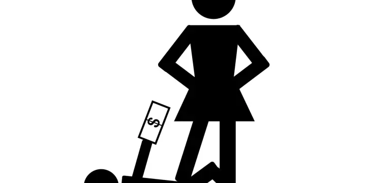 Femme vénale cherche moneyslave conscient de sa place