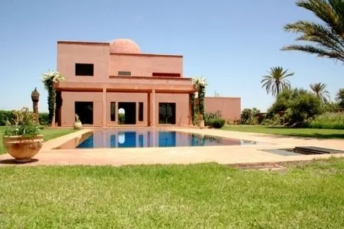 marrakech . magnifique villa dans la pal à Marrakech