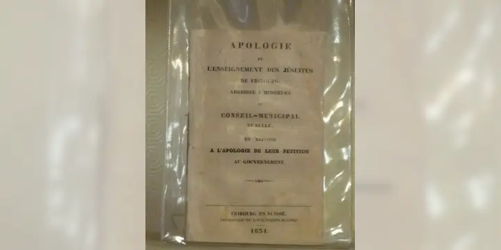 Apologie de l’enseignement des jésuites de Fribourg, adressée aux Messieurs du Conseil Municipal…