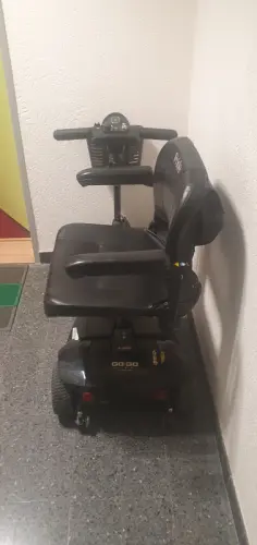 A vendre chaise électrique à Carouge
