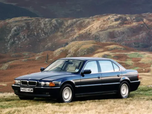 Pièces détachées BMW E38 740 1994-2001 à la heutte