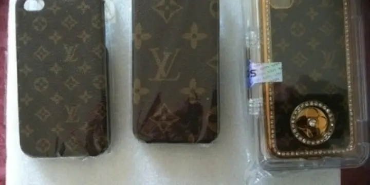 magnifiques coques pour iphone 3 et 4