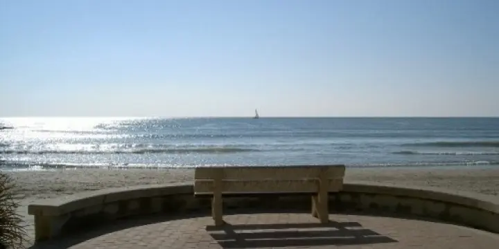 Loue T2 à 50m de la mer Palavas France
