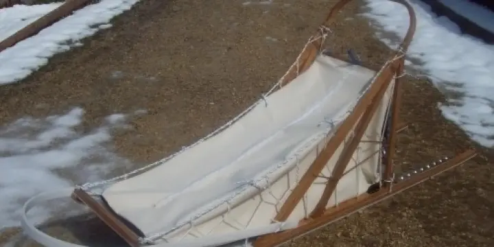 Traineau à chiens tobbogan dans le Doubs