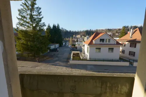 Un petit bijou entièrement rénové au Locle ! au Locle