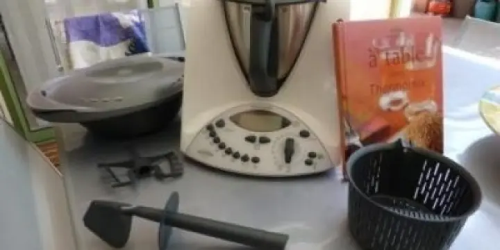 Thermomix tm31 von Vorwerk neun