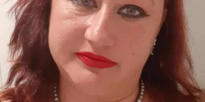 Escort t accompagne au Cinema Pornografique de Lausanne