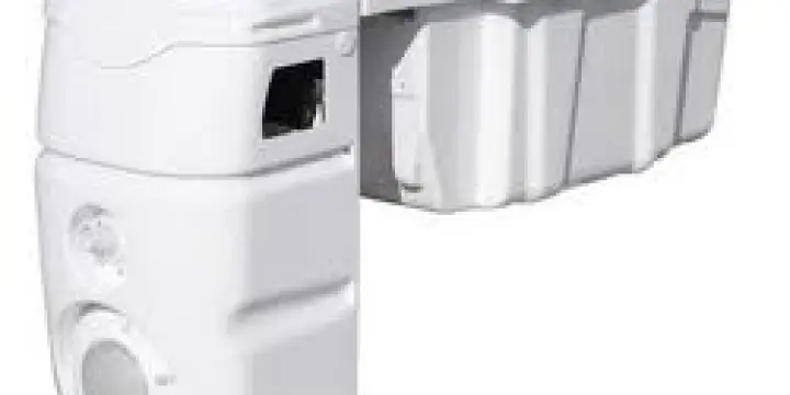 PIscine polyester bloc filtrant
