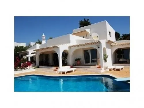 Villa 4 chambres Santa Barbara Ref A3857 à Faro