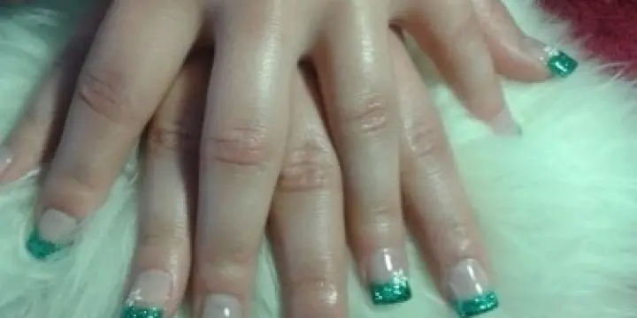 Pose ongle Acryle et Gel