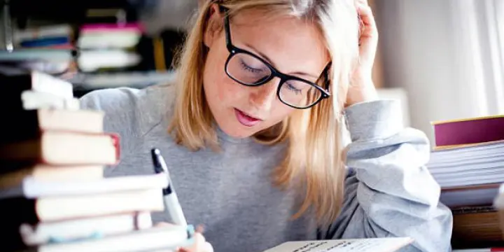 Mémoire, thèse,rapport, travaux universitaires