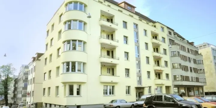 Vermiete Schöne Wohnung 2.5 Zimmer