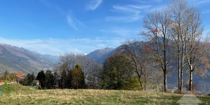 Terrain à bâtir, en pente douce, au calme et avec vue panoramique