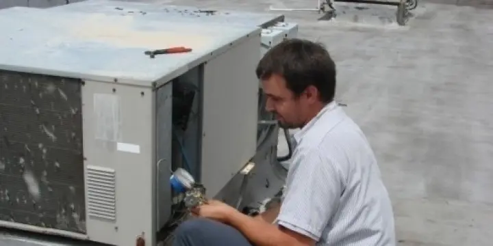 Engenheiro Mecânico Português part-time