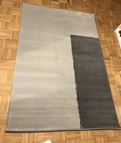 Tapis design neuf à Thônex