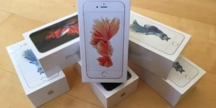 Apple iphone 6S/6S plus $500, ps4 $250