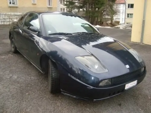 Fiat coupé à Le Locle