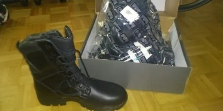 Type "Rangers tactiques", taille 45