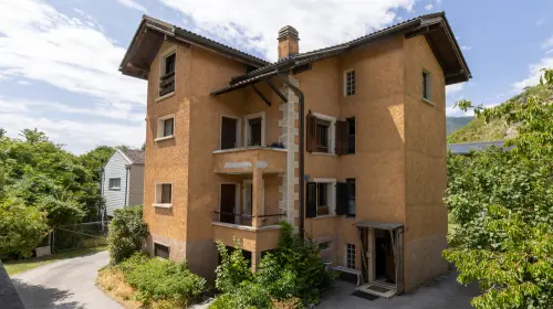 A LOUER MAGNIFIQUE APPARTEMENT 3.5 PCES A GRANGES à Granges VS