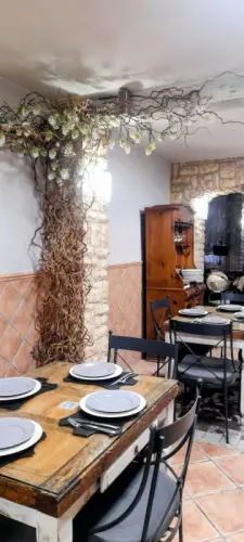 RISTORANTE NEL CENTRO DI ELCHE VALENCIA SPAGNA à veja blanca