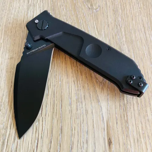 Couteau Extrema ratio MF 1 à Avry d Pont