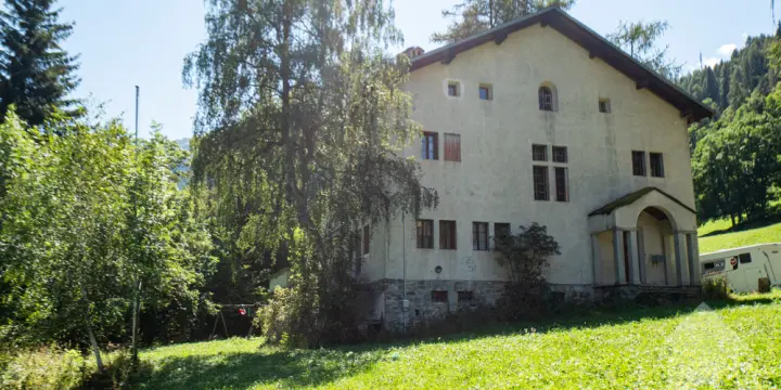 Majestueuse demeure de maître sur une magnifique parcelle arborée