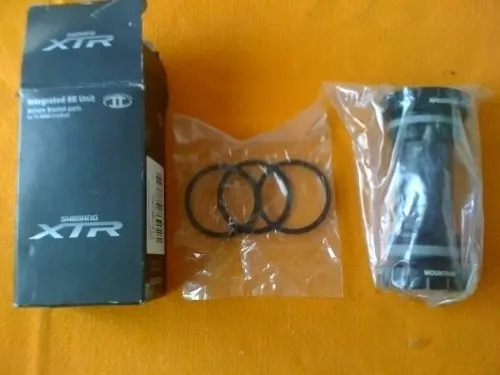 XTR - Axe de pédalier Holowtech à Meyrin