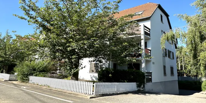 FRANCE -BLOTZHIEM– BEL APPARTEMENT F3, AVEC 70M²