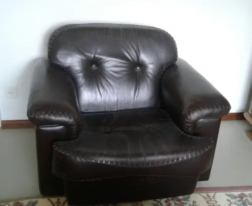 2 fauteuils en cuir vintage à Bonfol