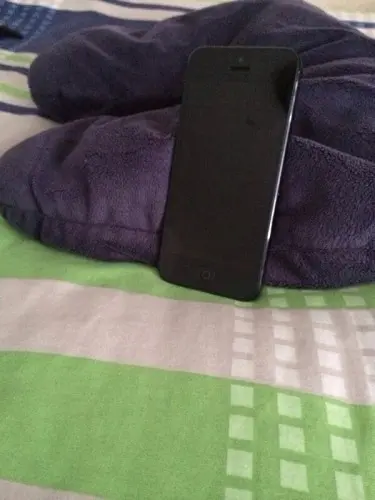 iPhone 5 noir 16 gb NEUF à lausanne