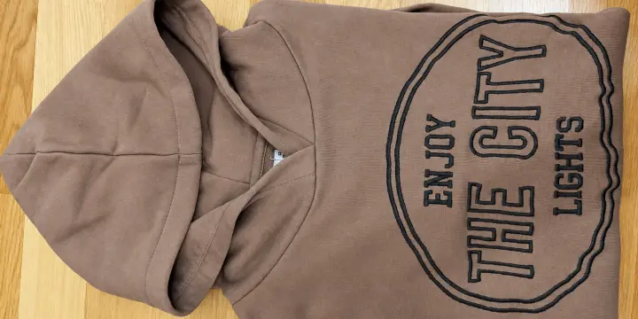 Sweat à capuche