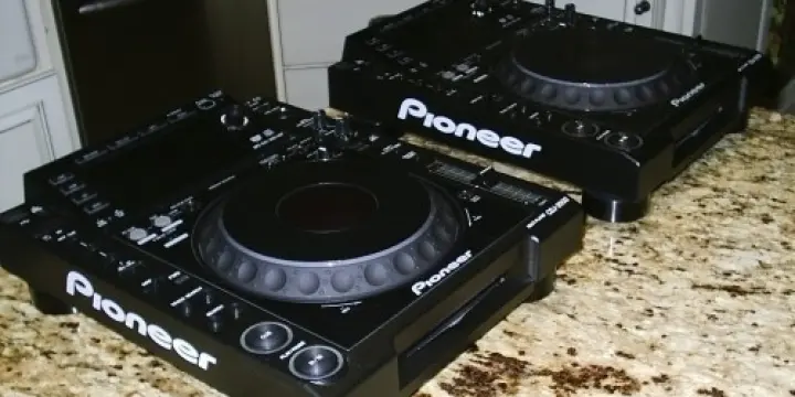 Pioneer CDJ-2000 joueurs multi