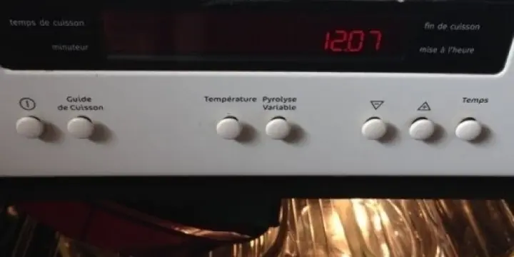 cuisinière blanche 3 feux induction