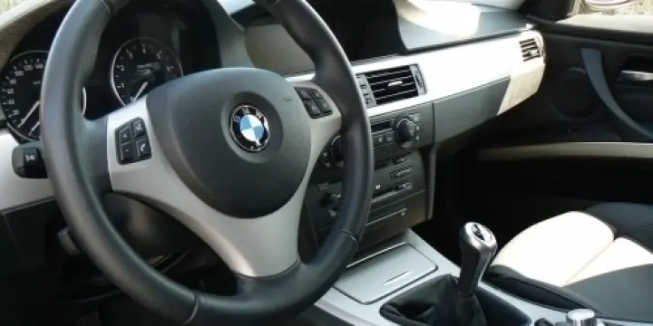 BMW 330 i touring