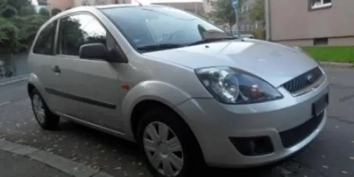 Ford FIESTA  2002