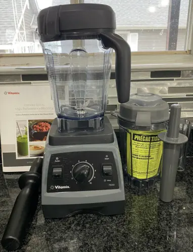 Vitamix 7500 Pro Mixer à Kerzers