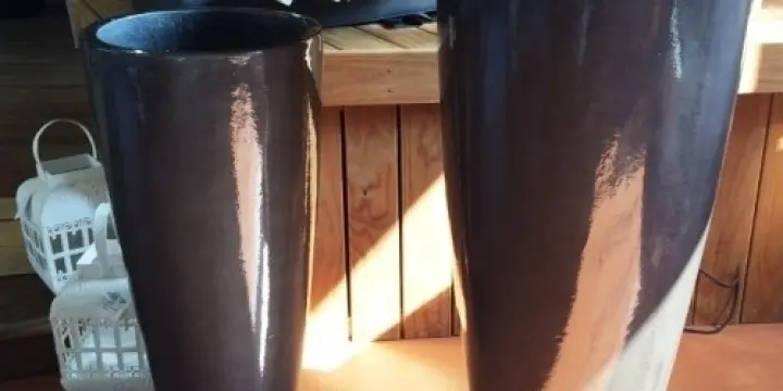 Beaux vases pour jardin