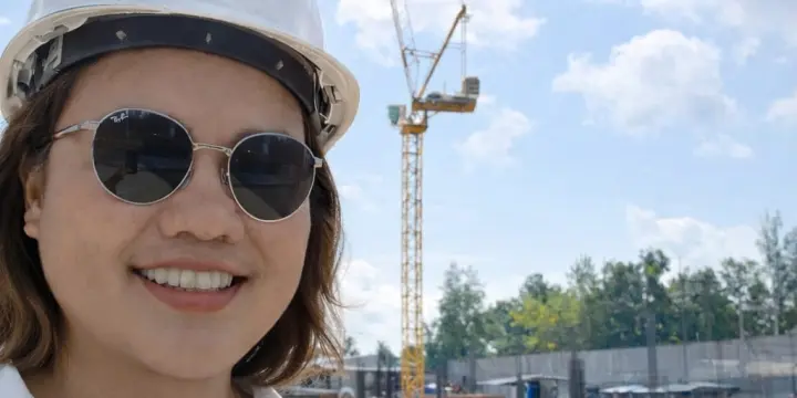 Femme cherche Homme pour rencontre et plus si affinités / Woman seeks man for a date and more if the