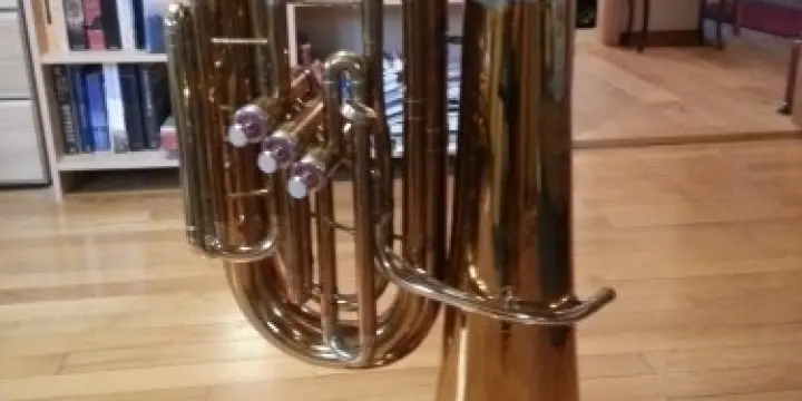 Tuba sib Conn 