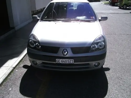 Renault clio extreme à meyrin